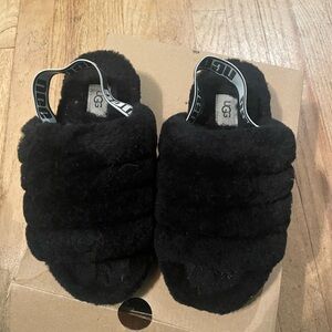 UGG Black Fluffy Slides
